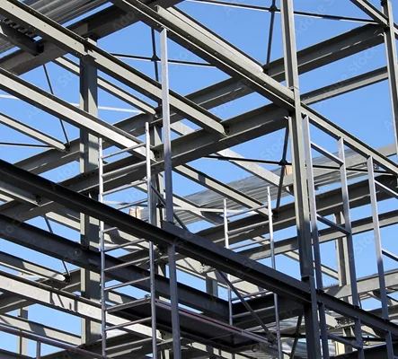 structure metallique à La Crèche près de Niort dans les Deux-Sèvres 79